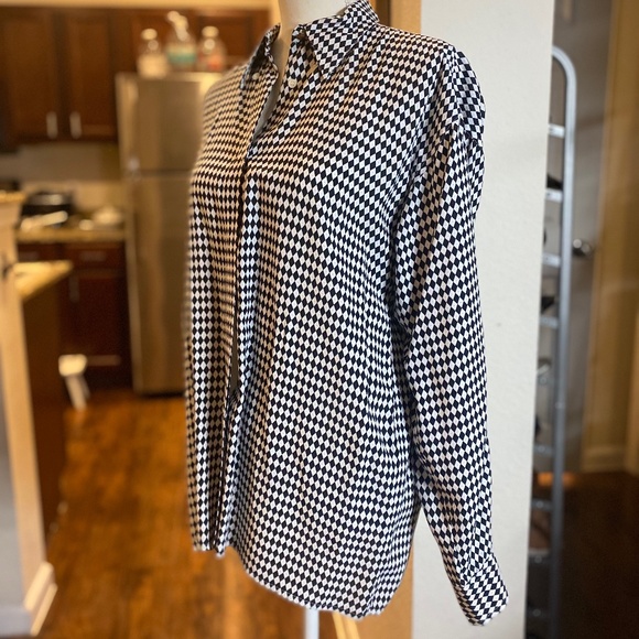 Women's Vintage Versace Diamond Checkered Button Down - Picture 6 of 14